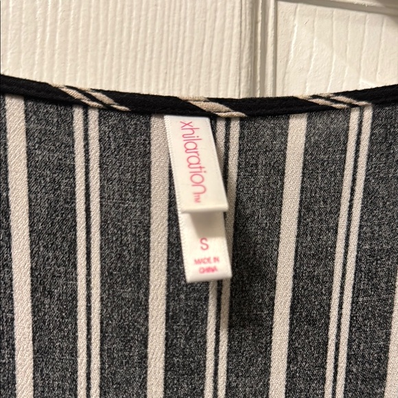 Chic Black and White Striped Jumpsuit - Picture 3 of 5